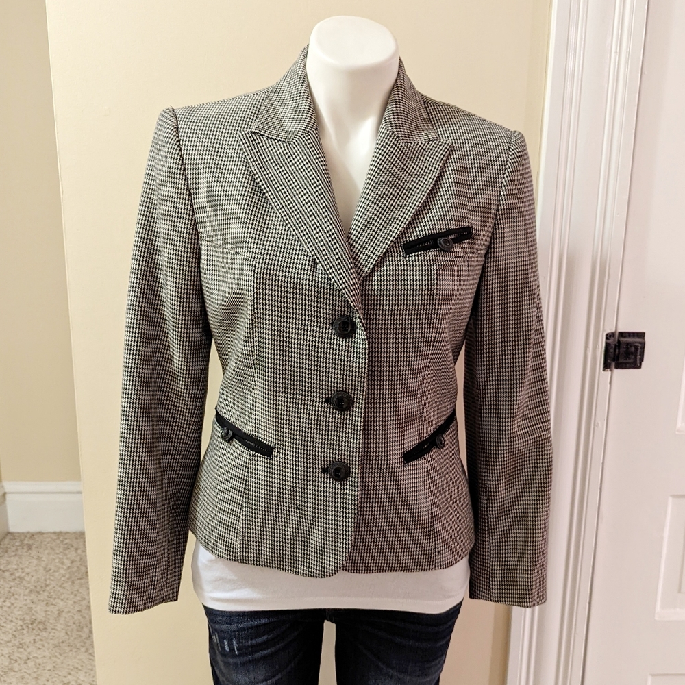 Harve Benard Black and White Houndstooth Blazer